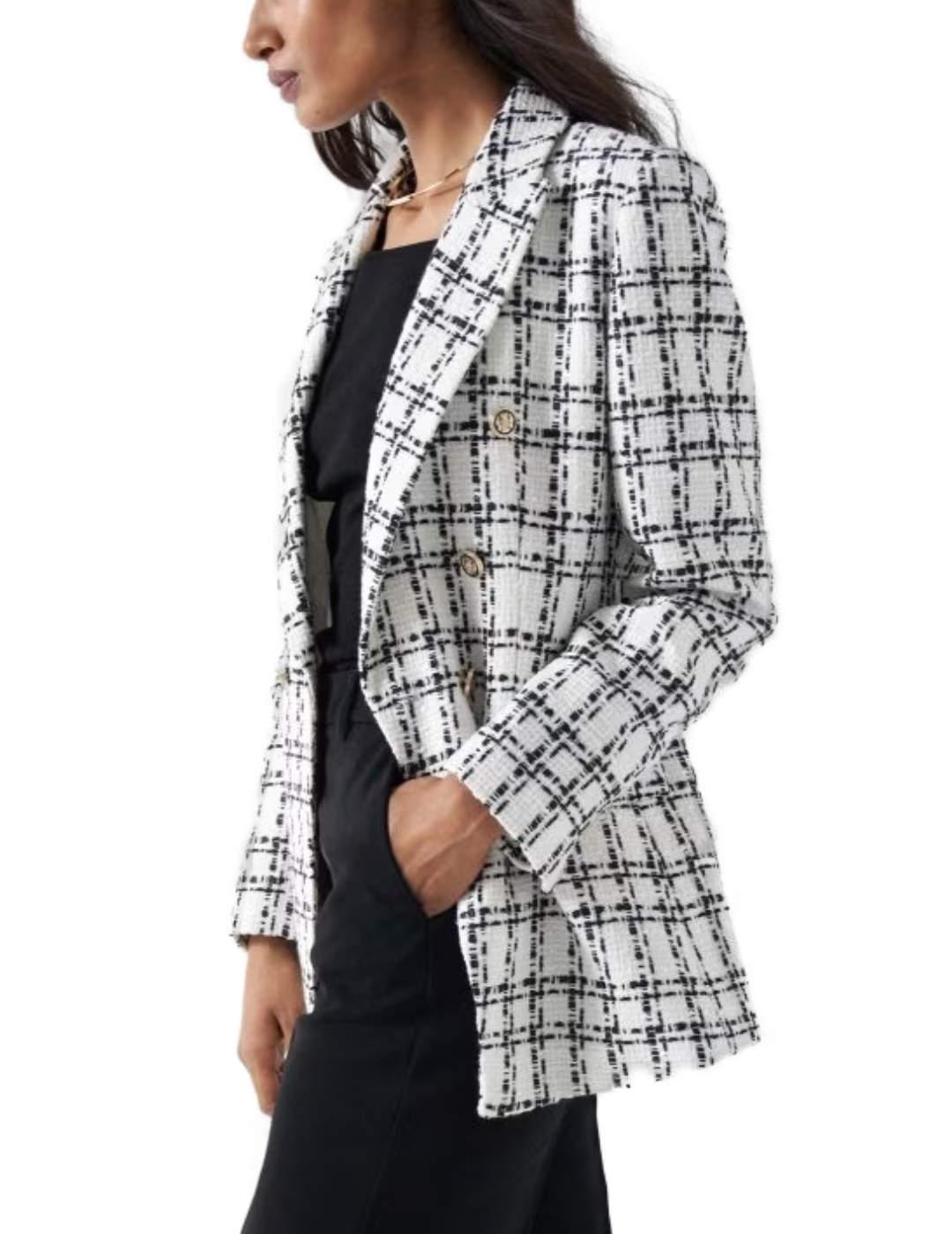 Blazer Salsa tweed blanco y negro con escote cruzado mujer