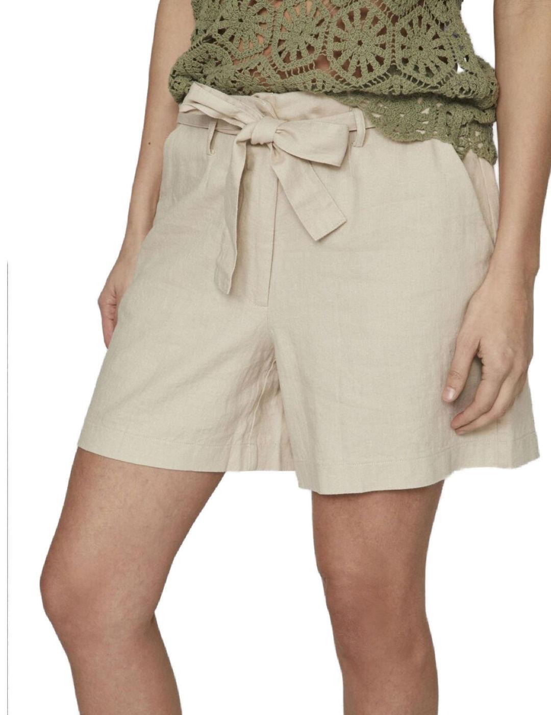 Short Vila Jolanda beige de lino con cinturón para mujer