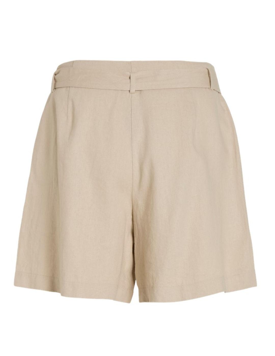 Short Vila Jolanda beige de lino con cinturón para mujer