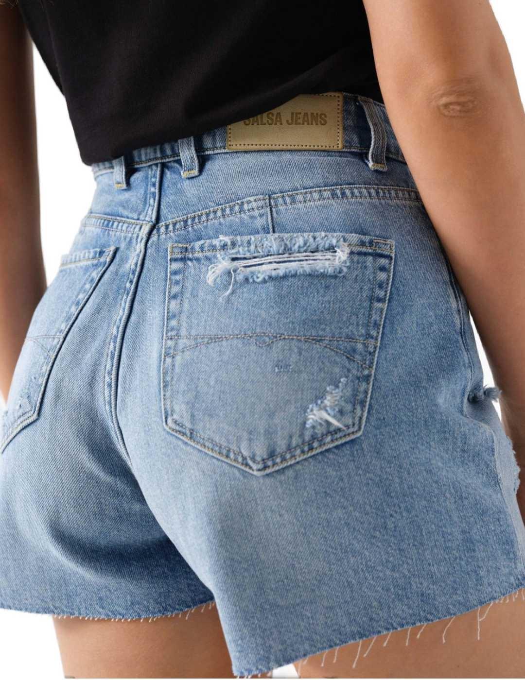 Short Salsa azul denim con rotos y botones para mujer