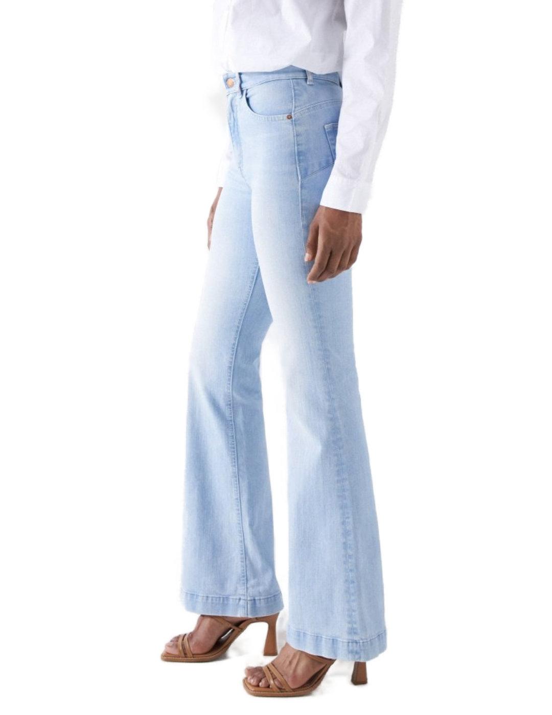 Pantalón vaquero Salsa Faith azul push in flare de mujer