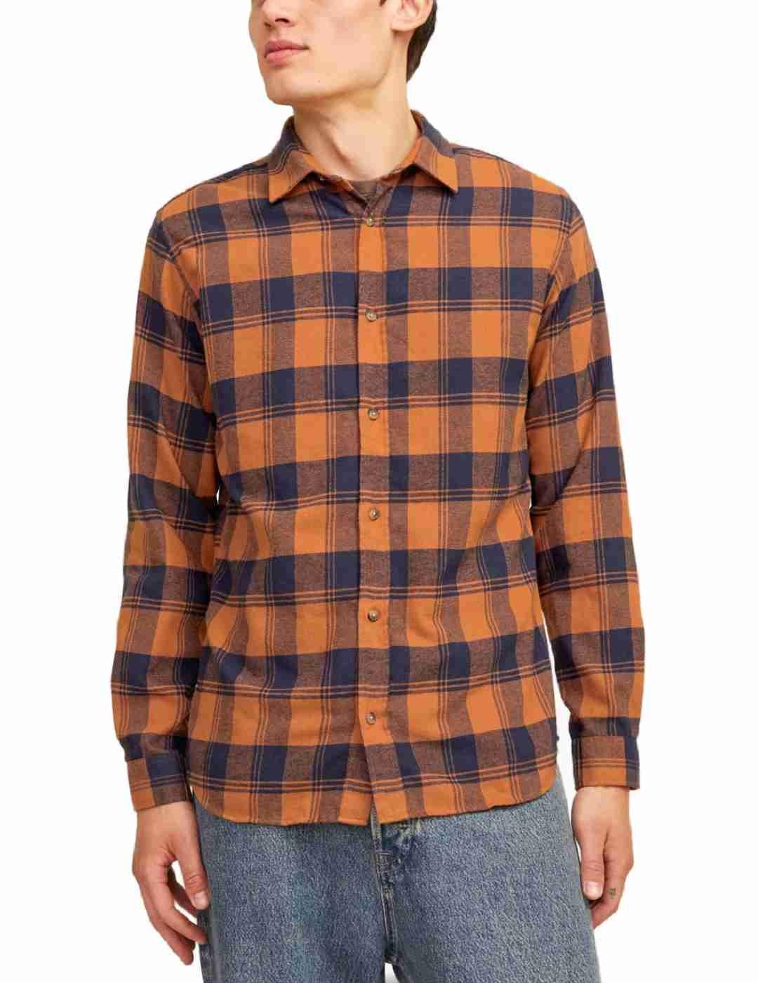 Camisa Jack&Jones Joshua naranja y marino cuadros de hombre