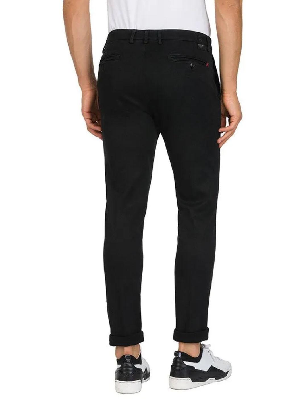 Pantalón chino Replay Zeumar negro slim fit para hombre