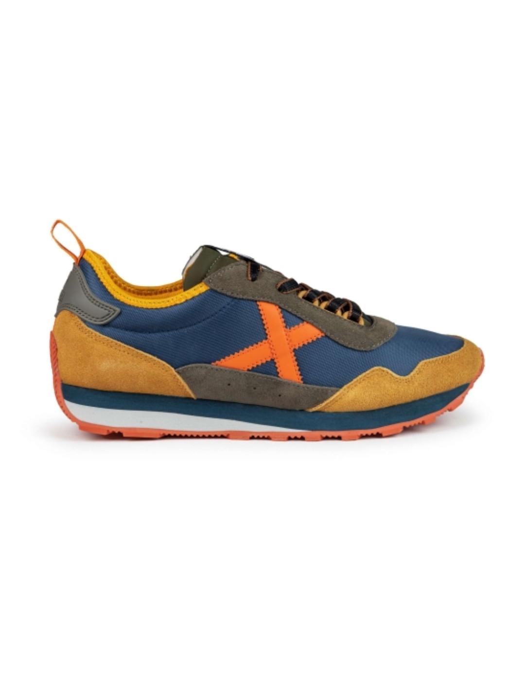 Zapatillas deportivas Munich UM 74 azul y mostaza de hombre