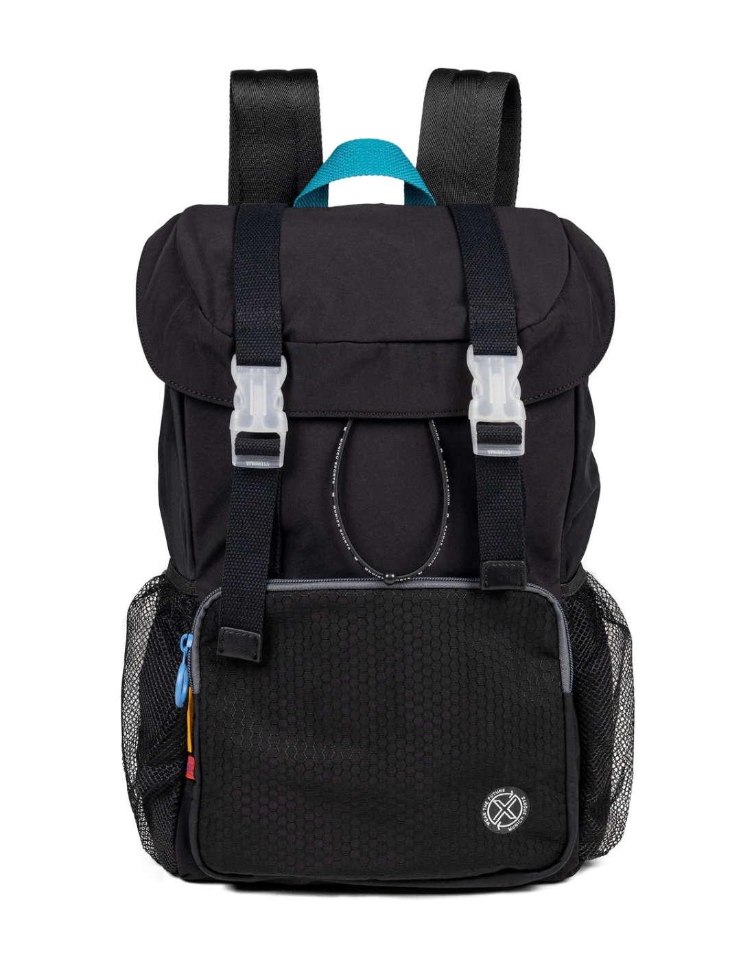 Mochila Munich Recycled negro estilo ooutdoor unisex