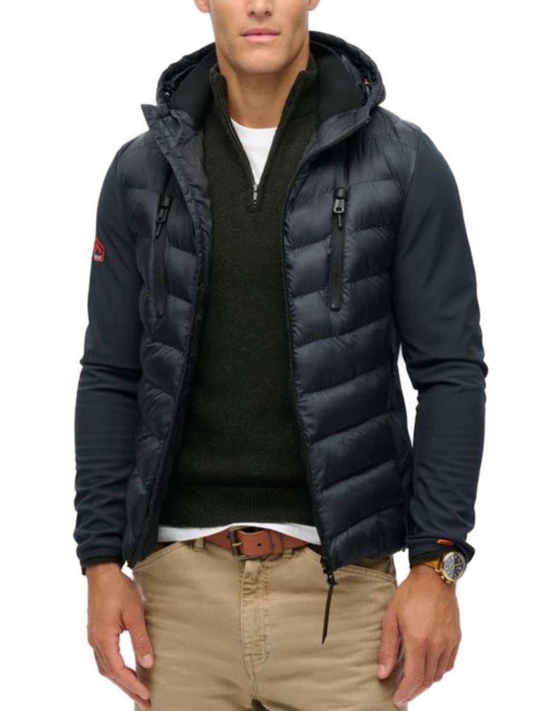 Chaqueta Superdry Storm azul marino guateada para hombre