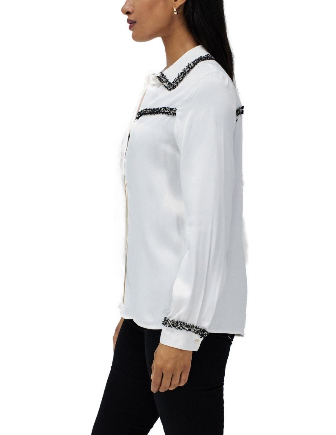 Camisa Salsa blanca con remate negro y blanco para mujer