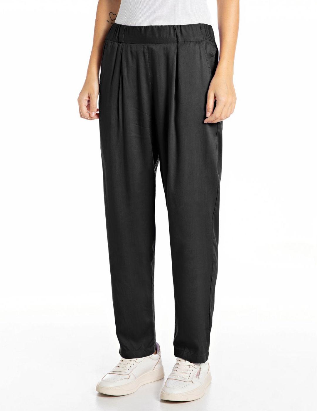 Pantalón Replay fluido negro de tela regular fit para mujer