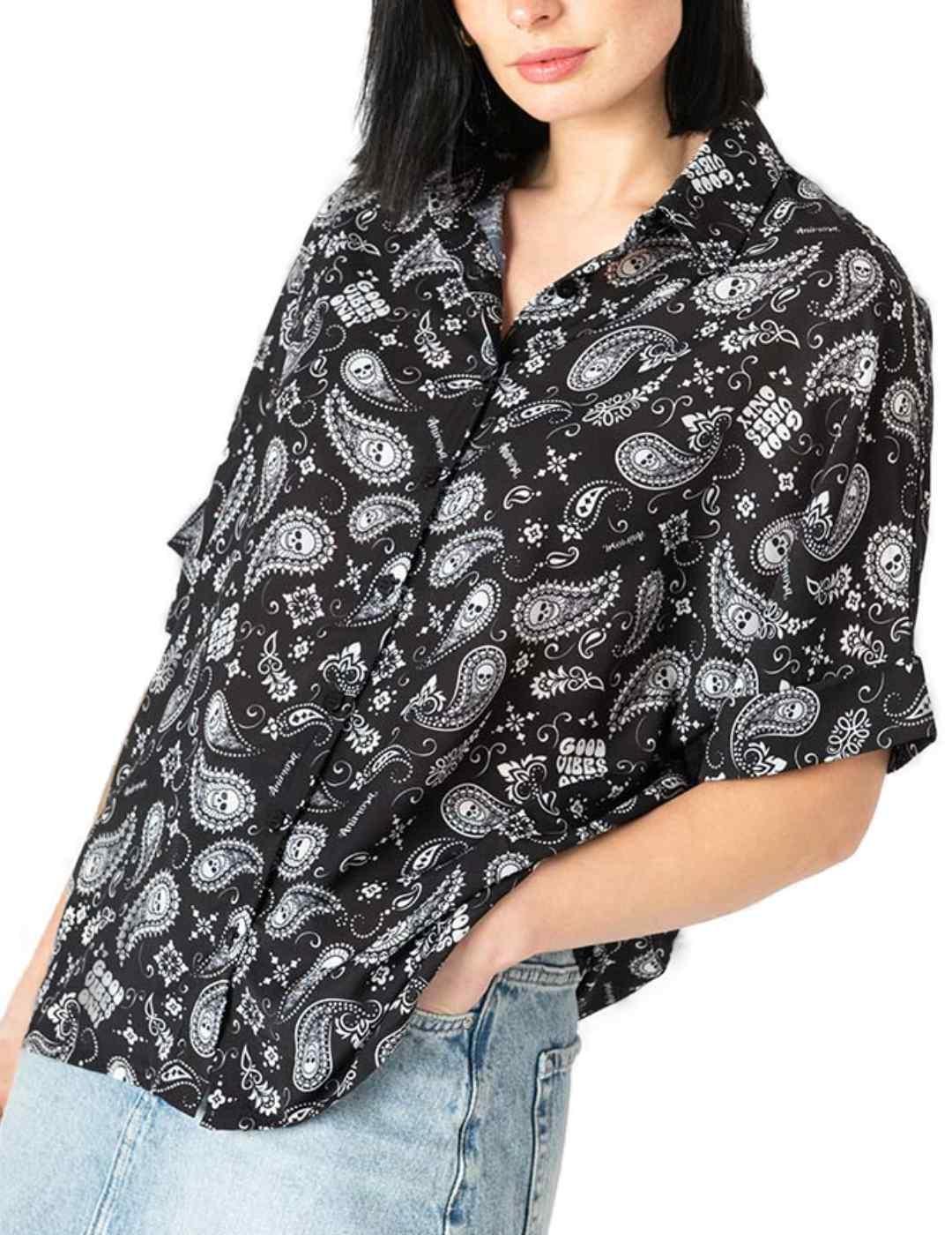 Camisa Animosa Calavera Cachemira negro manga corta de mujer