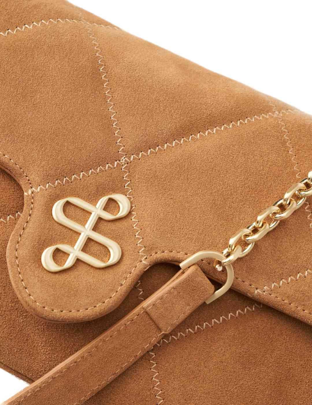 Bolso bandolera Salsa camel con solapa de ante para mujer