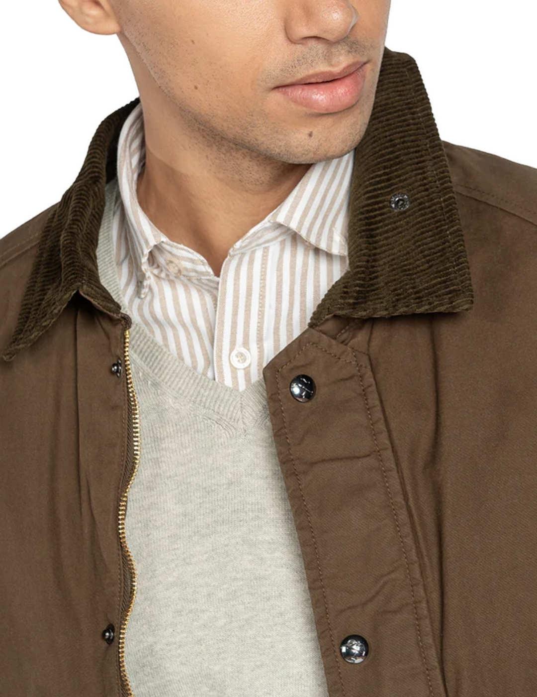 Chaqueta Harper&Neyer Barbour marrón con pana para hombre