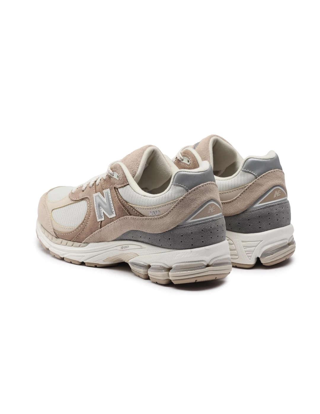 Zapatillas deportivas New Balance 2002R camel y beige hombre