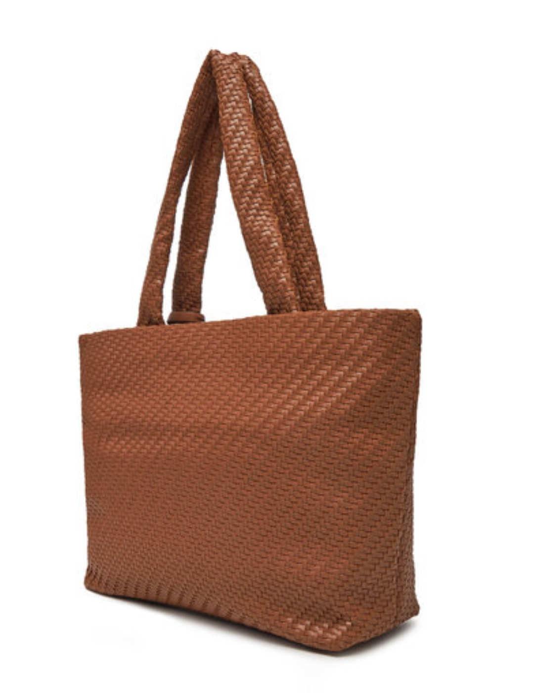 Bolso de hombro Guess Francy tote camel para mujer