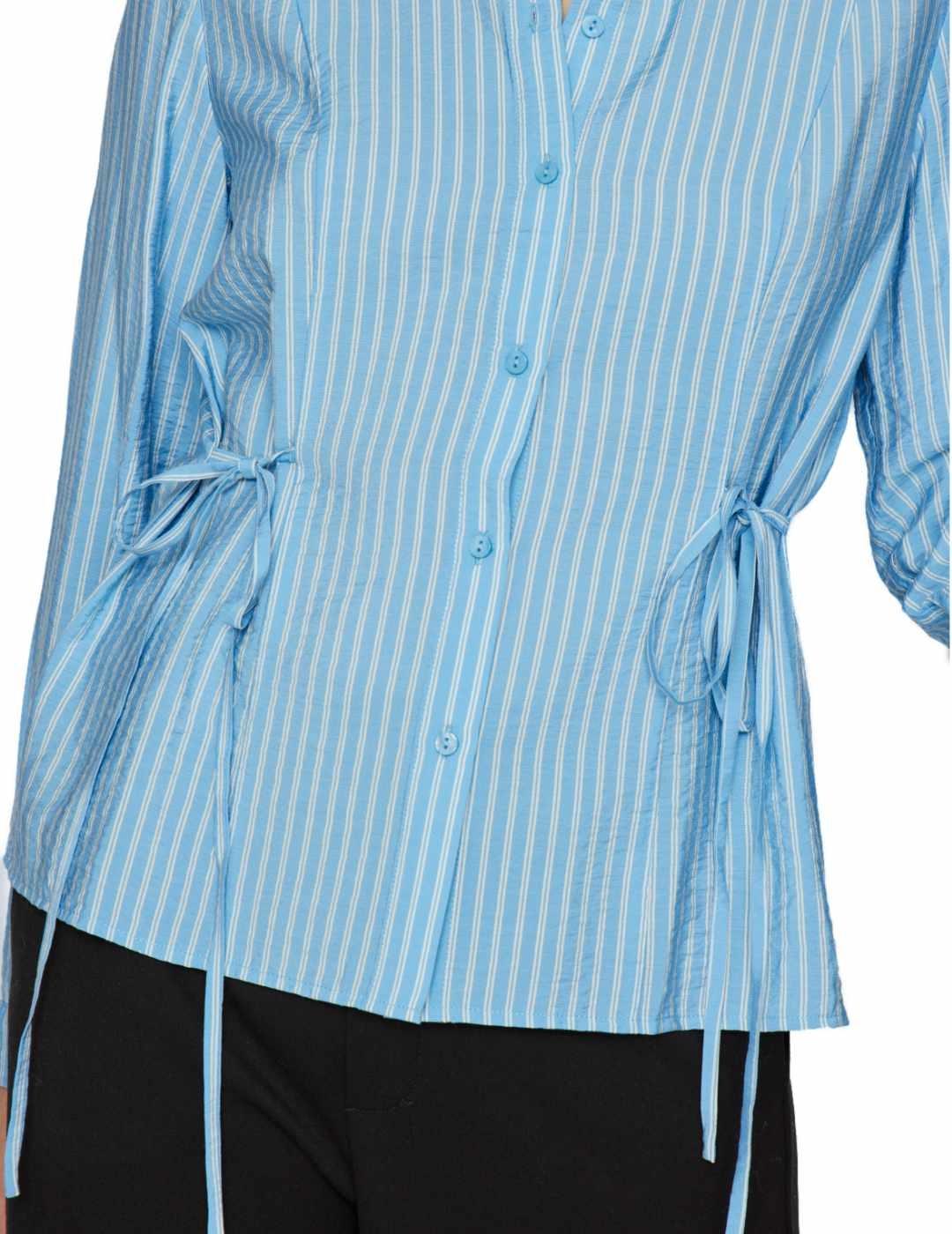 Camisa Vila Sogma azul de rayas lazos laterales mujer