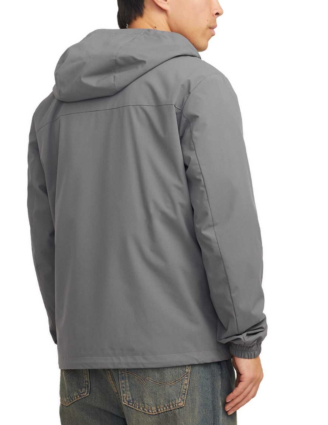 Chaqueta Jack&Jones Urban gris con capucha para hombre