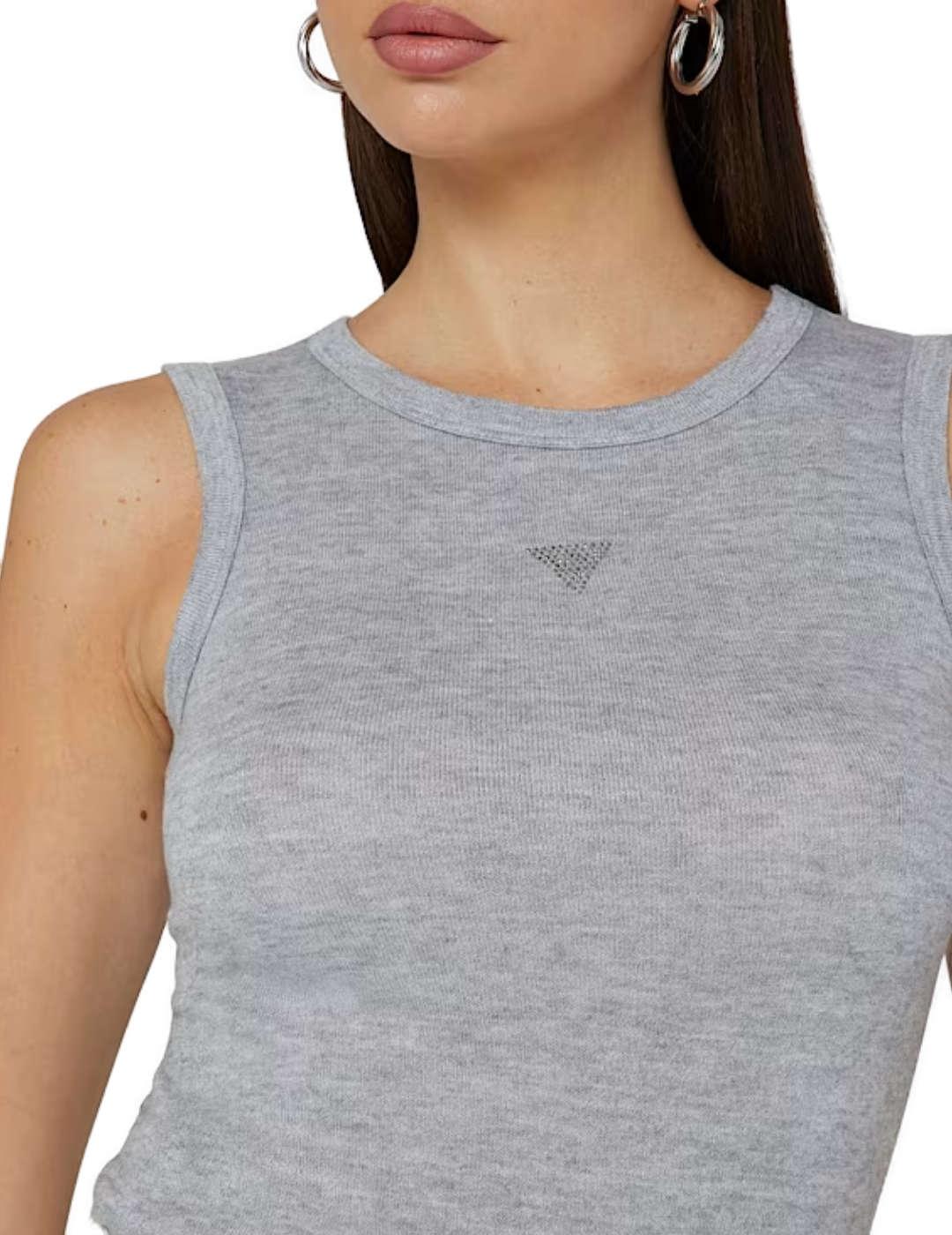 Camiseta Guess Michaela gris medio manga sisa para mujer