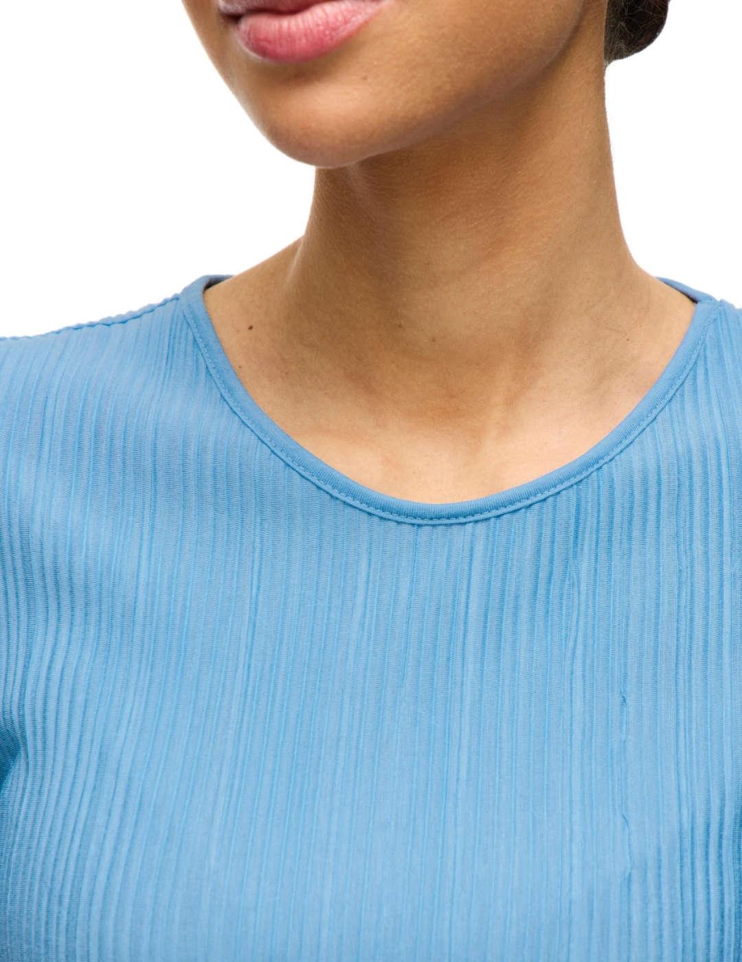 Camiseta básica Vila Plisa azul claro manga corta para mujer