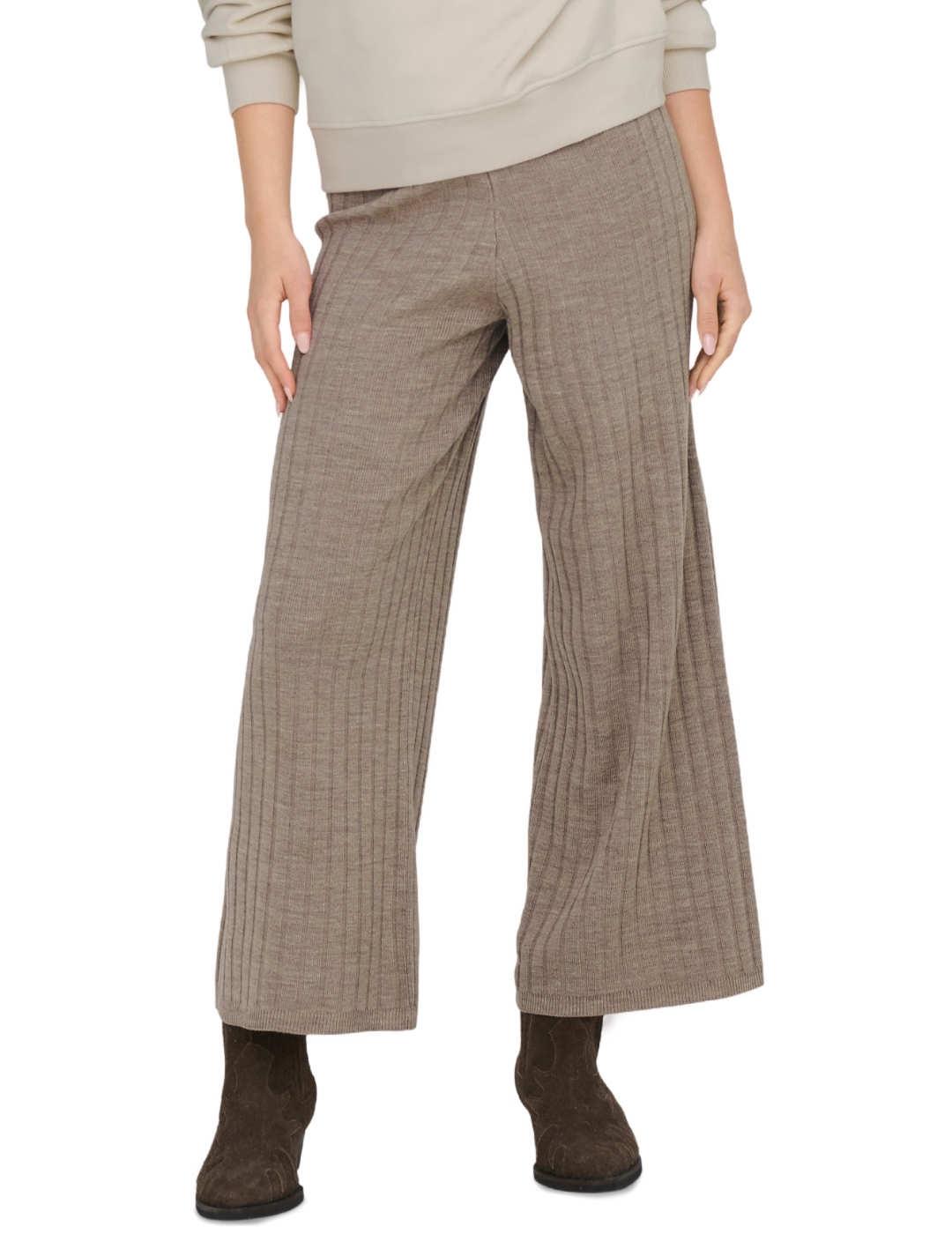 Pantalón Only Tessa marrón de punto loose fit para mujer