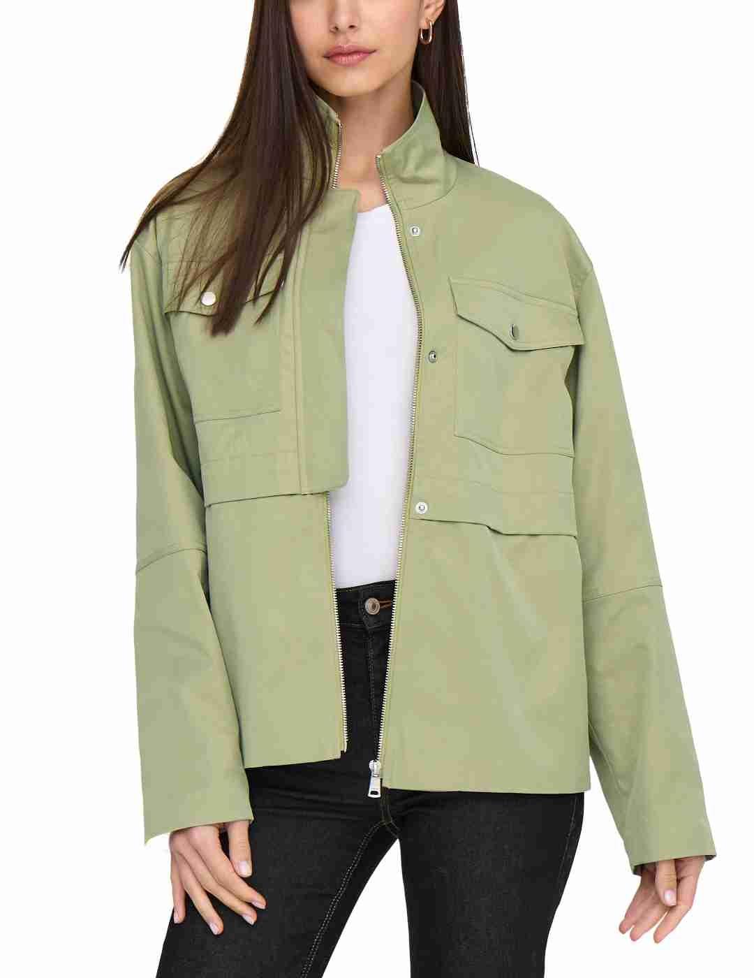 Chaqueta Only Lisa verde claro sin capucha para mujer