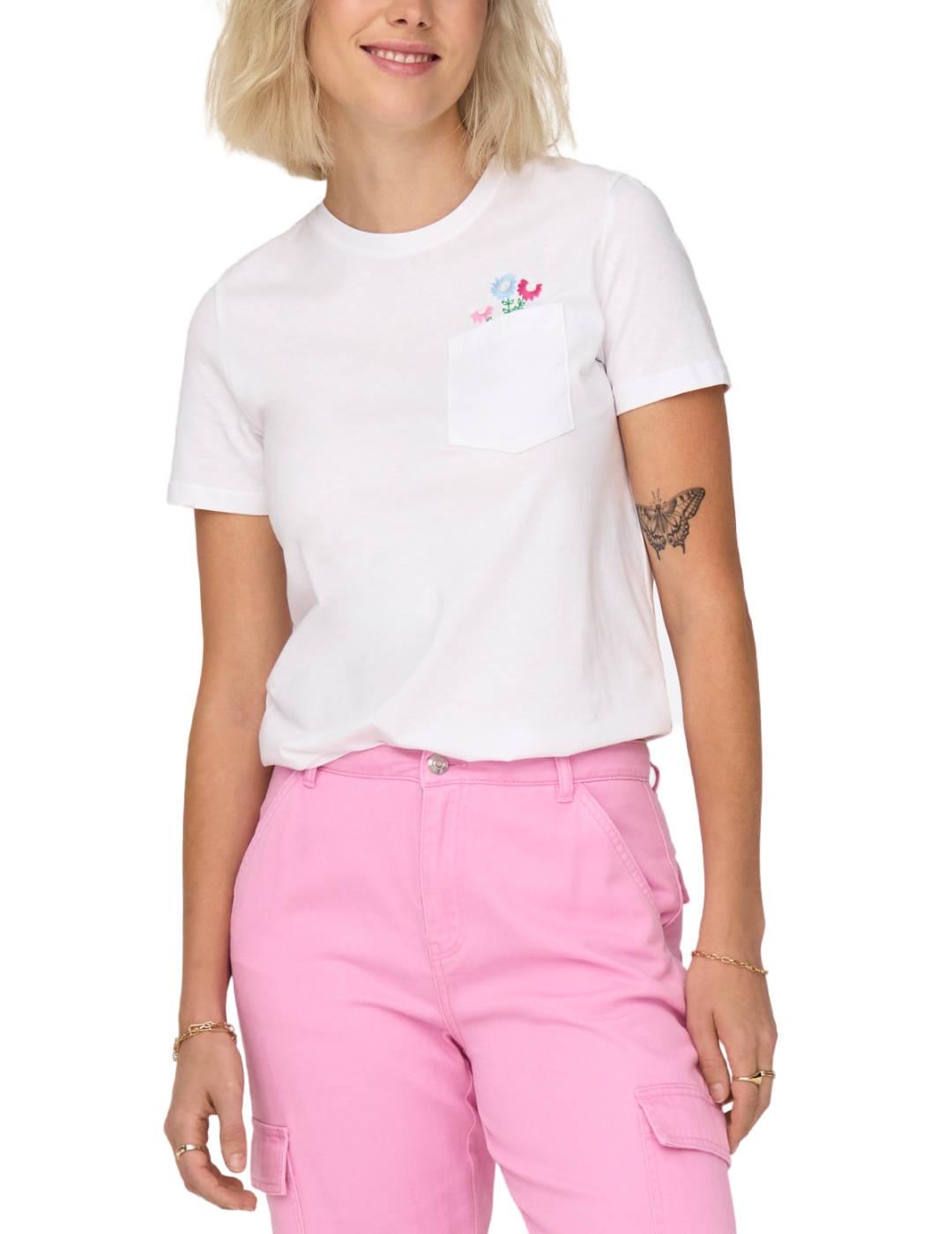 Camiseta Only Polly blanco flores manga corta para mujer
