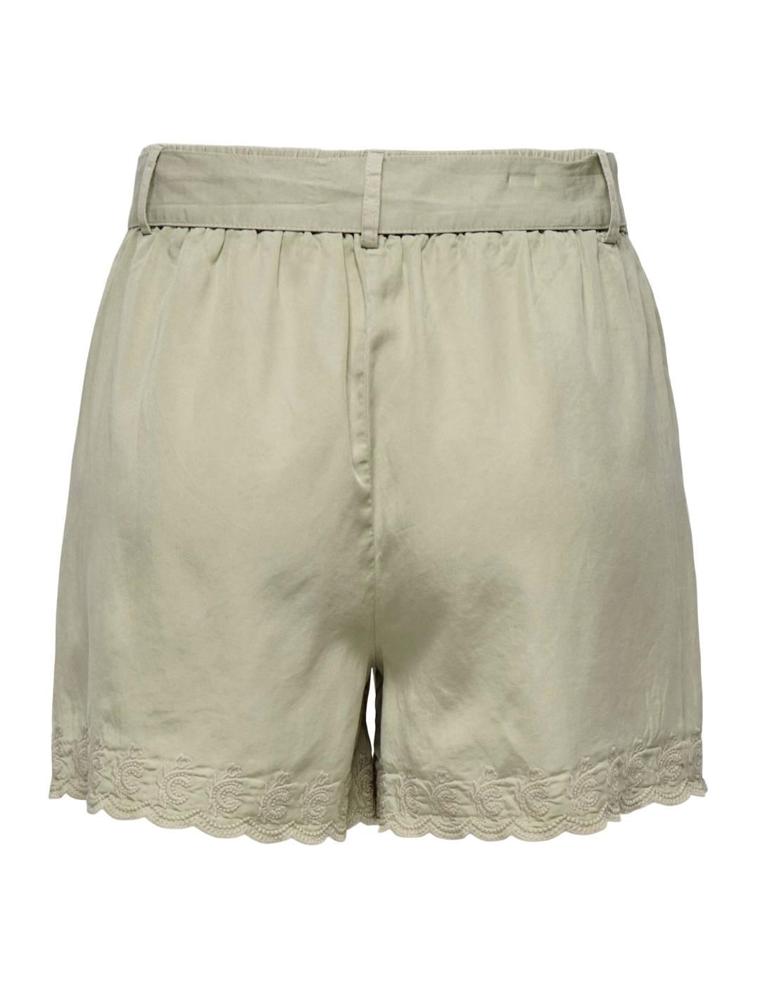 Short Only Arizona verde de tela bordados para mujer