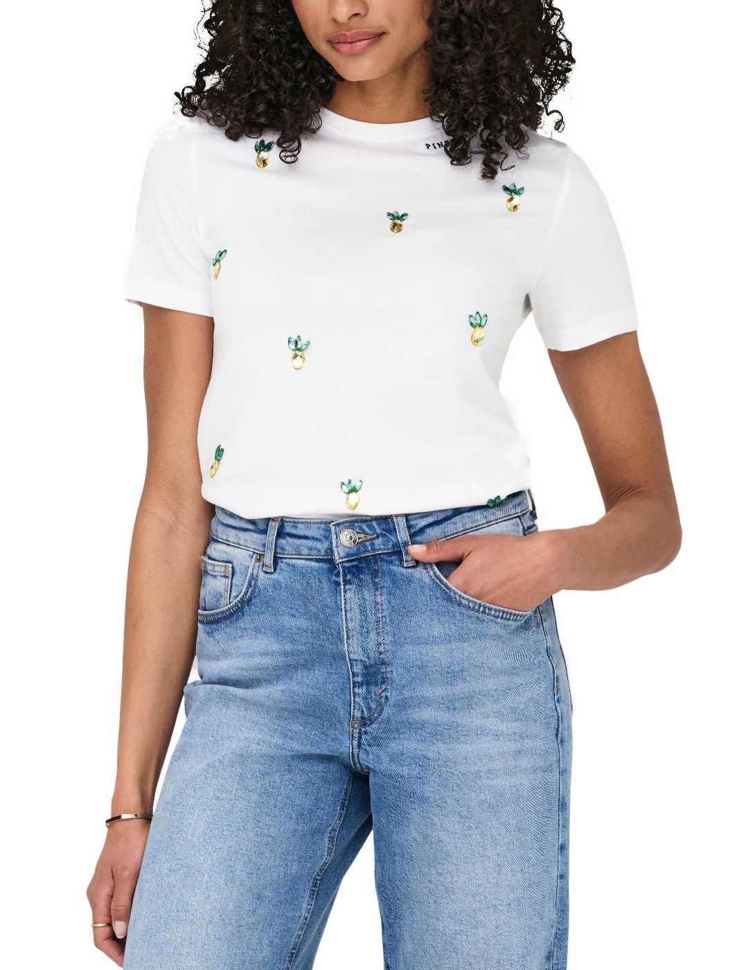 Camiseta Only Kita blanca detalle piña manga corta de mujer