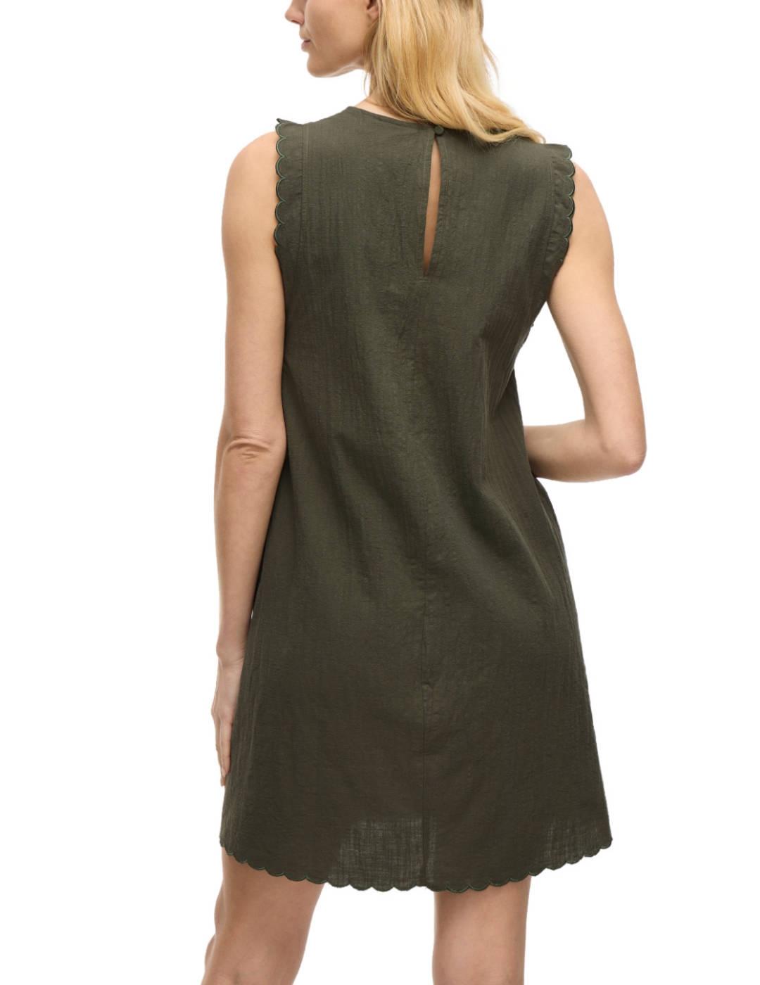 Vestido Vila Fernanda corto verde detalles bordados de mujer