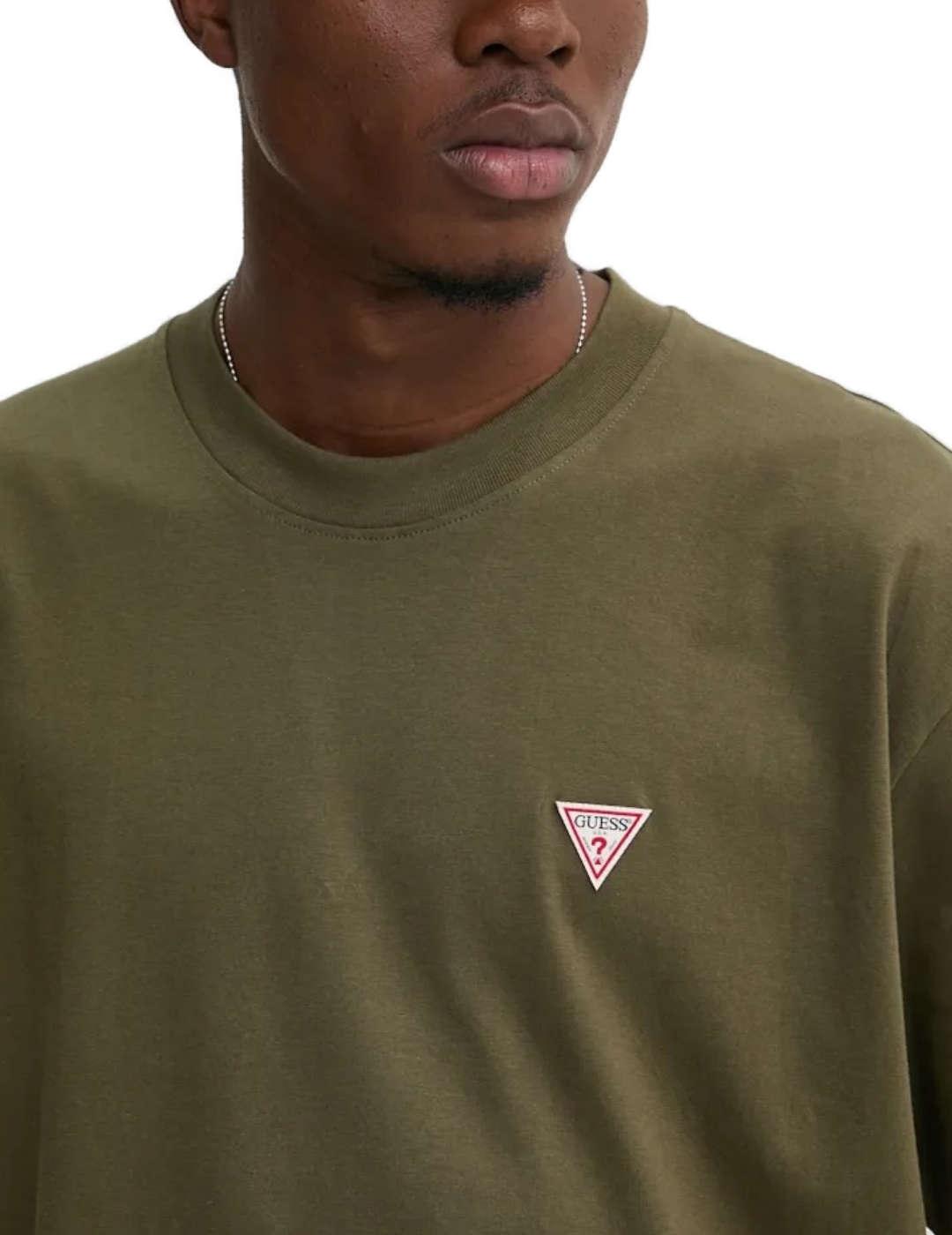Camiseta Guess mini triángulo verde manga corta de hombre