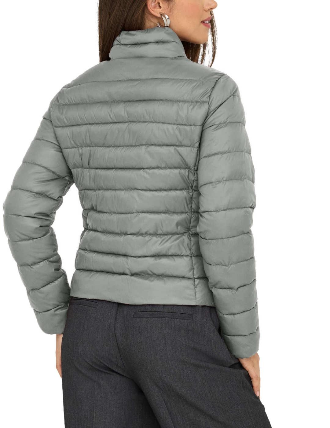 Plumas Only Thaia gris acolchado corto para mujer