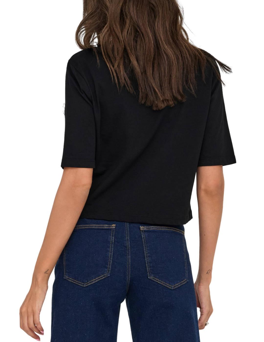 Camiseta Only Joni negra lazos perlas manga corta para mujer