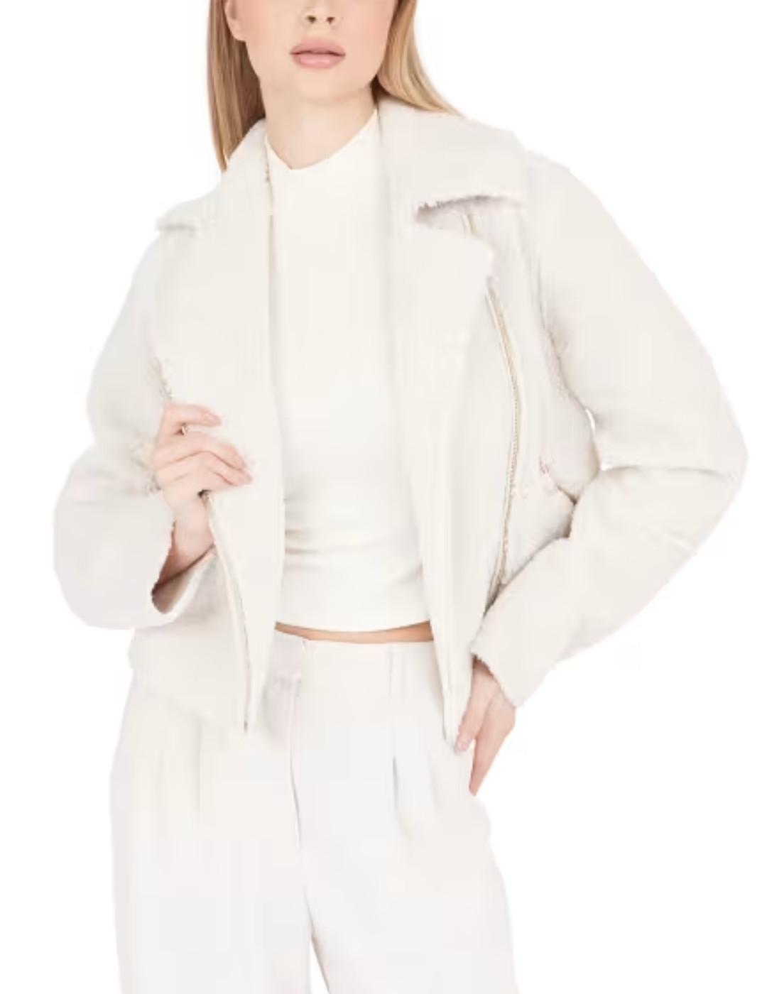 Cazadora Guess borreguillo blanco roto regular para mujer