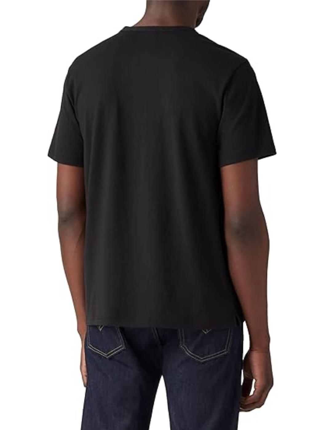 Camiseta Levi's® Red Tab™ negra con botones para hombre