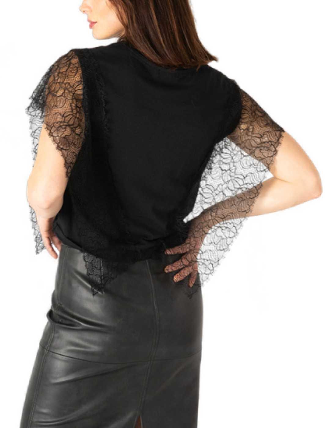 Camiseta Animosa negra No Me Escondo manga encaje de mujer