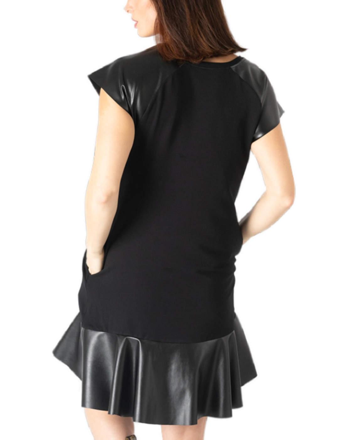 Vestido Animosa negro Abraza la Incertidumbre evasé de mujer