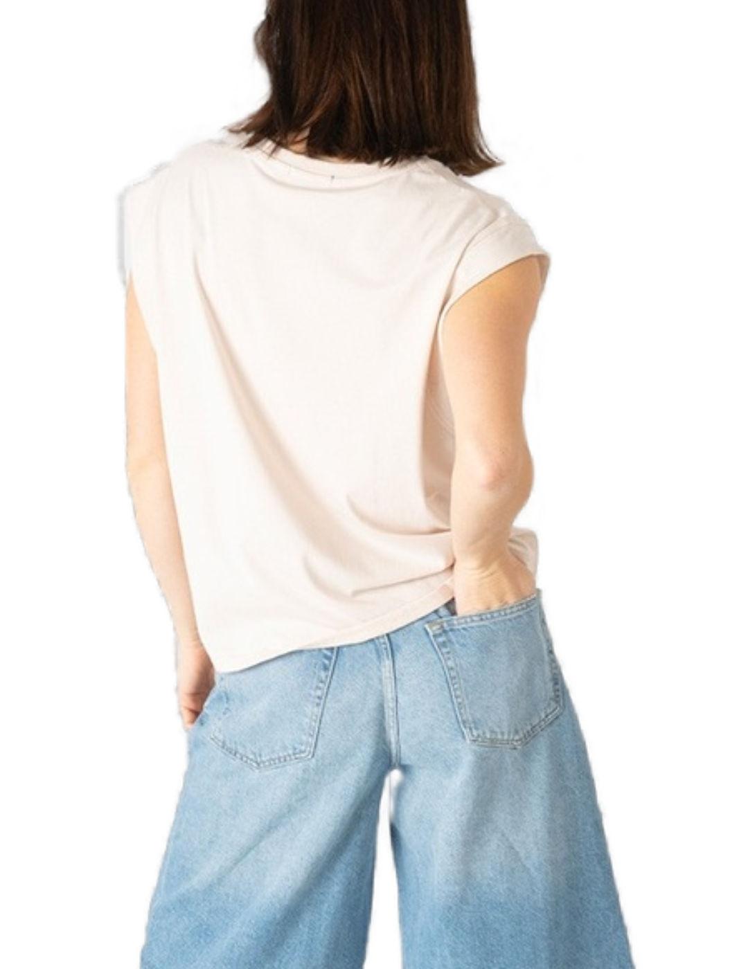 Camiseta Animosa Calavera flores estampada para mujer