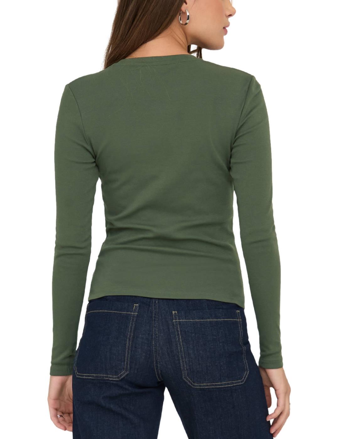 Camiseta Only Riley verde manga larga para mujer