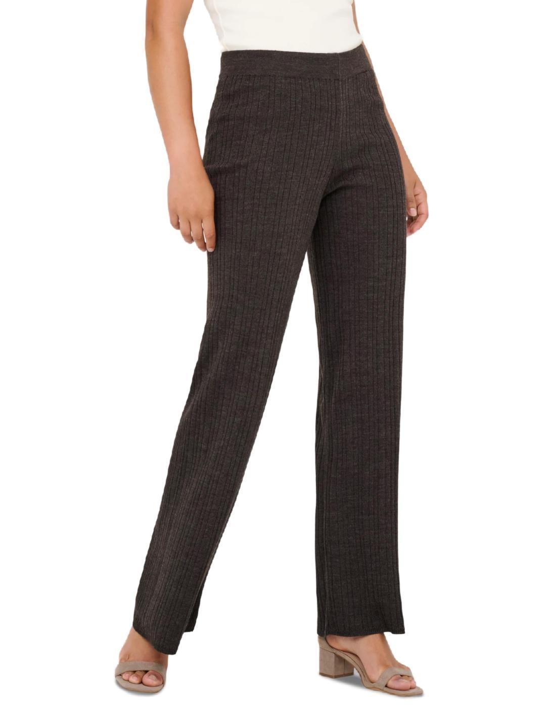 Pantalón Only Thea chocolate punto acanalado flare de mujer