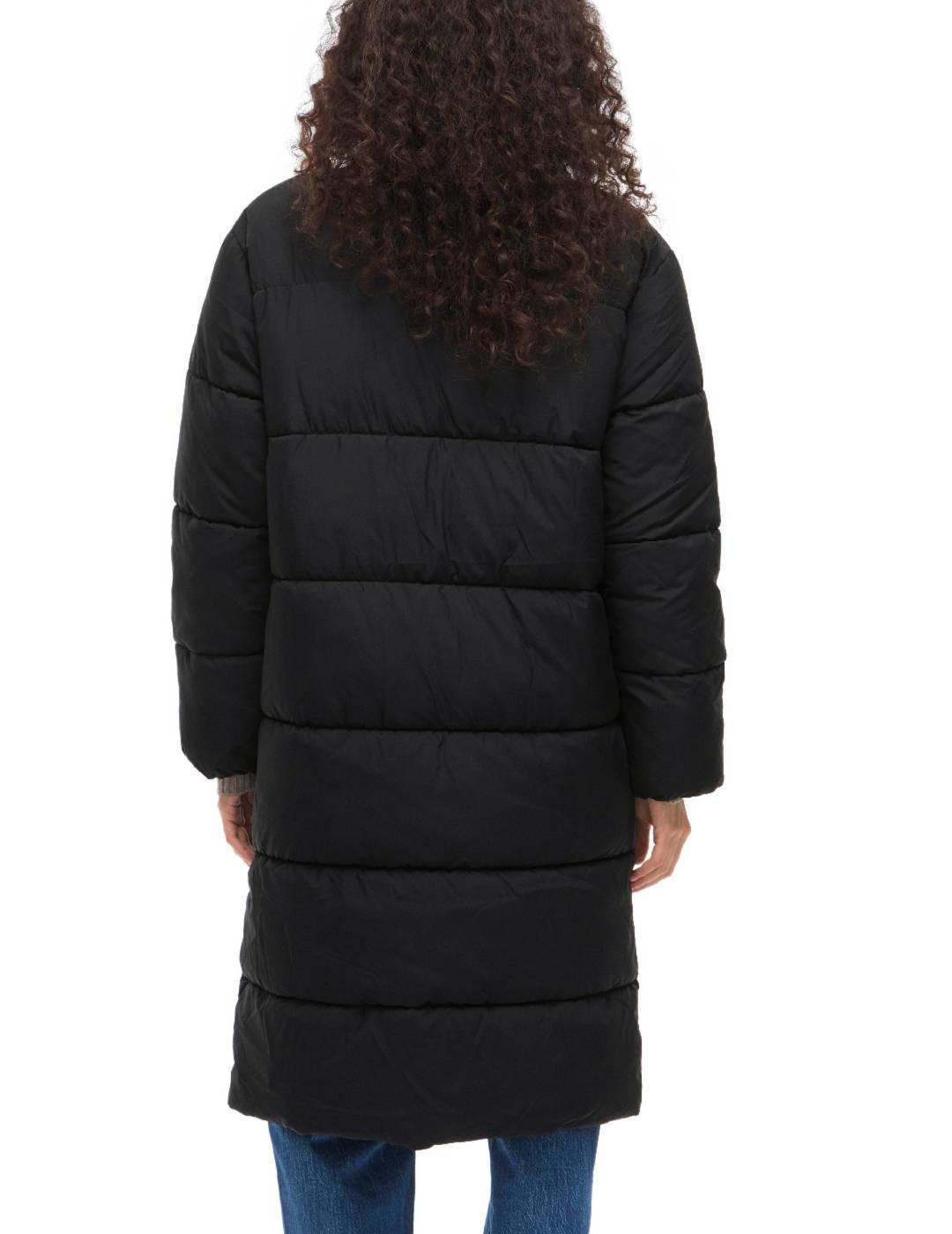 Plumas Vila Puff negro largo acolchado para mujer