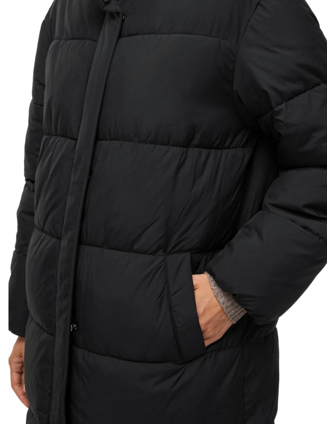 Plumas Vila Puff negro largo acolchado para mujer