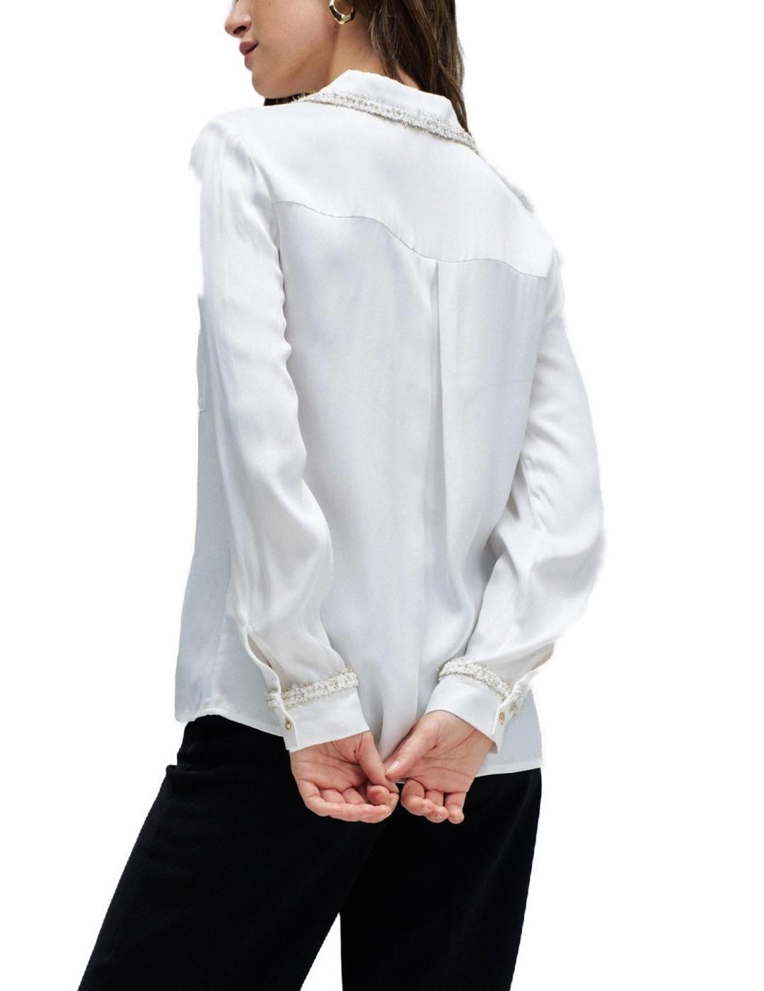 Camisa Salsa blanca satinada detalles tweed para mujer