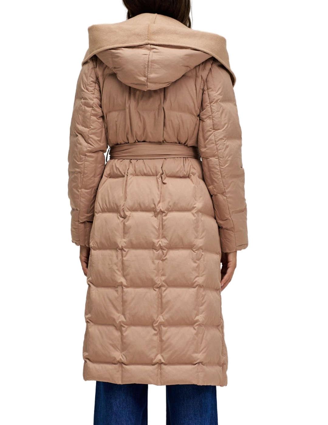 Abrigo Salsa beige acolchado con cinturón para mujer