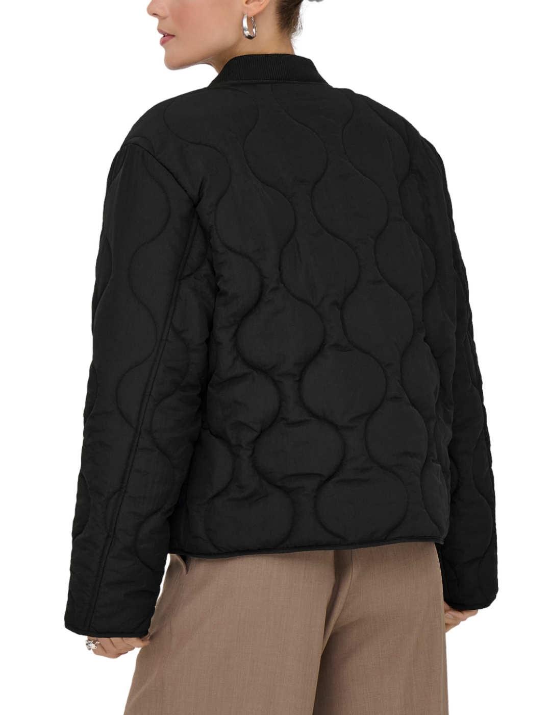 Chaqueta Only Salsa negro tejido guateado para mujer