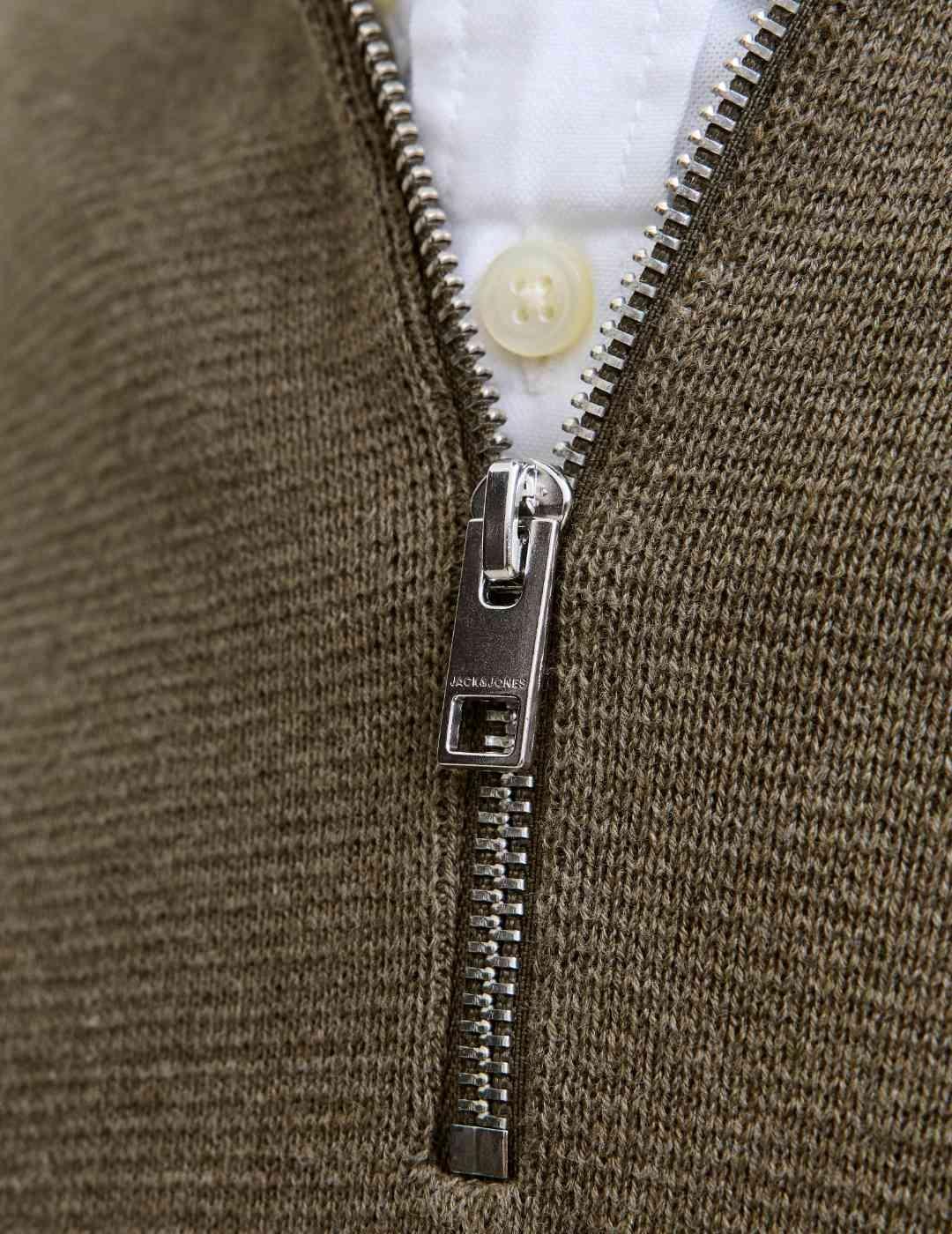 Jersey Jack&Jones Milano marrón cremallera para hombre