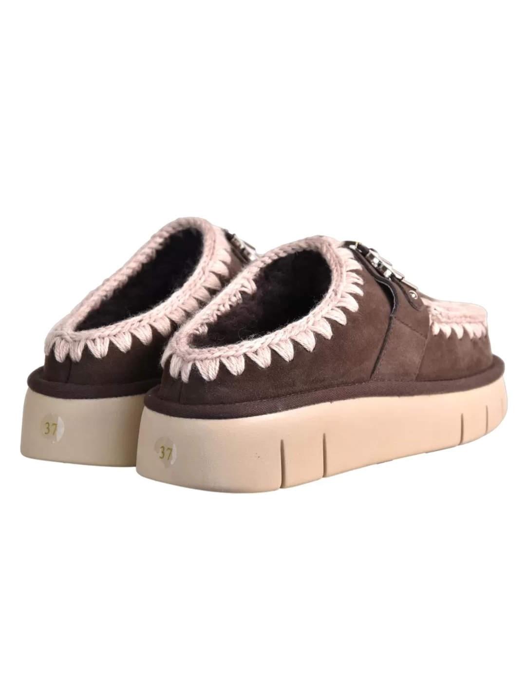 Zueco Mou Bounce logo marrón y beige borreguito para mujer