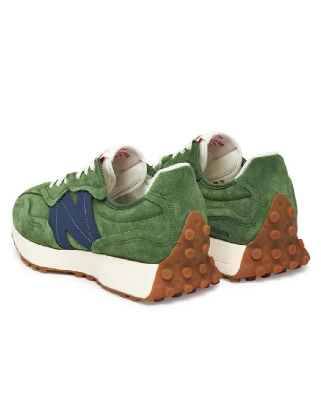 Zapatillas New Balance U327WSC verde serraje de hombre