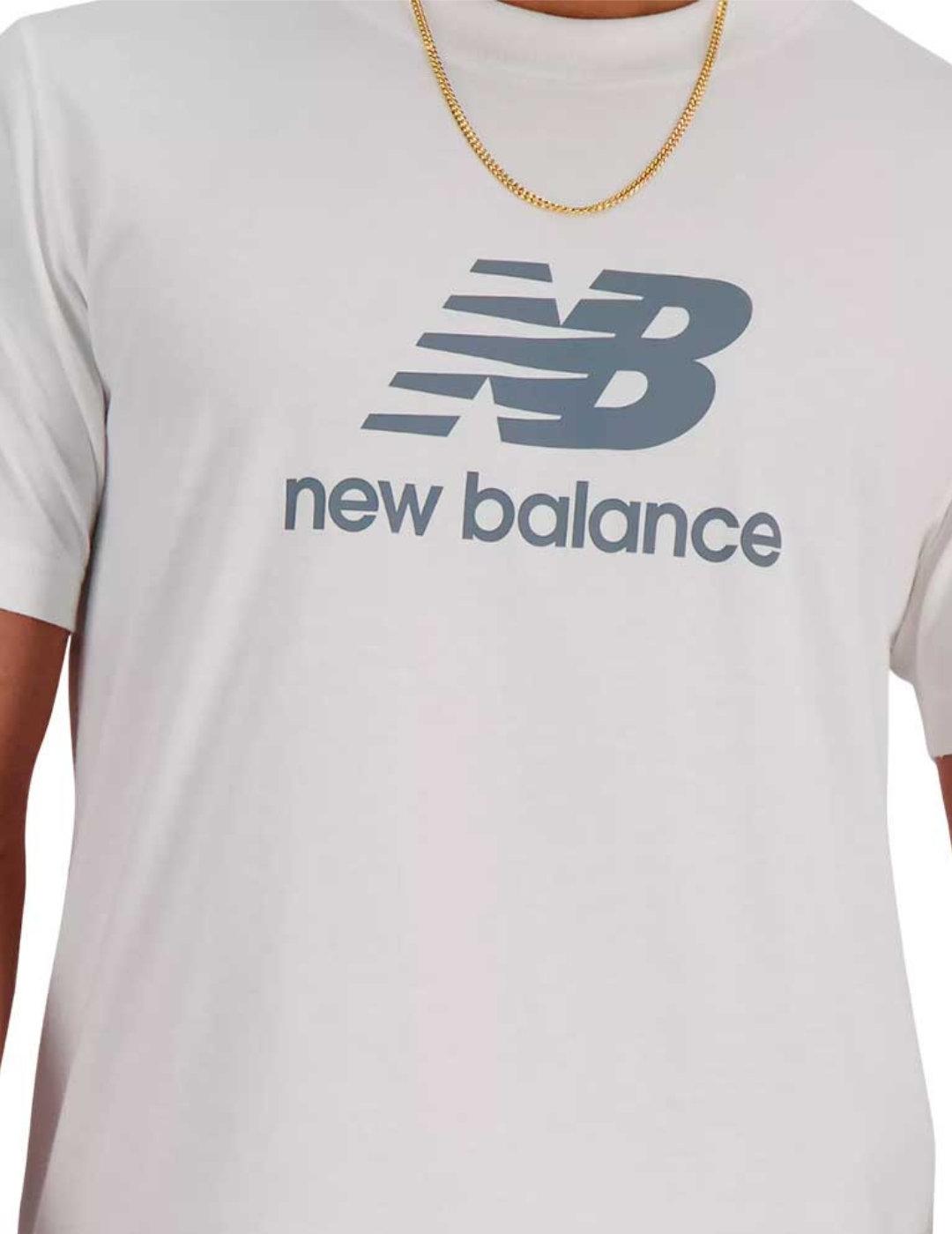 Camiseta New Balance blanca logo gris manga corta de hombre