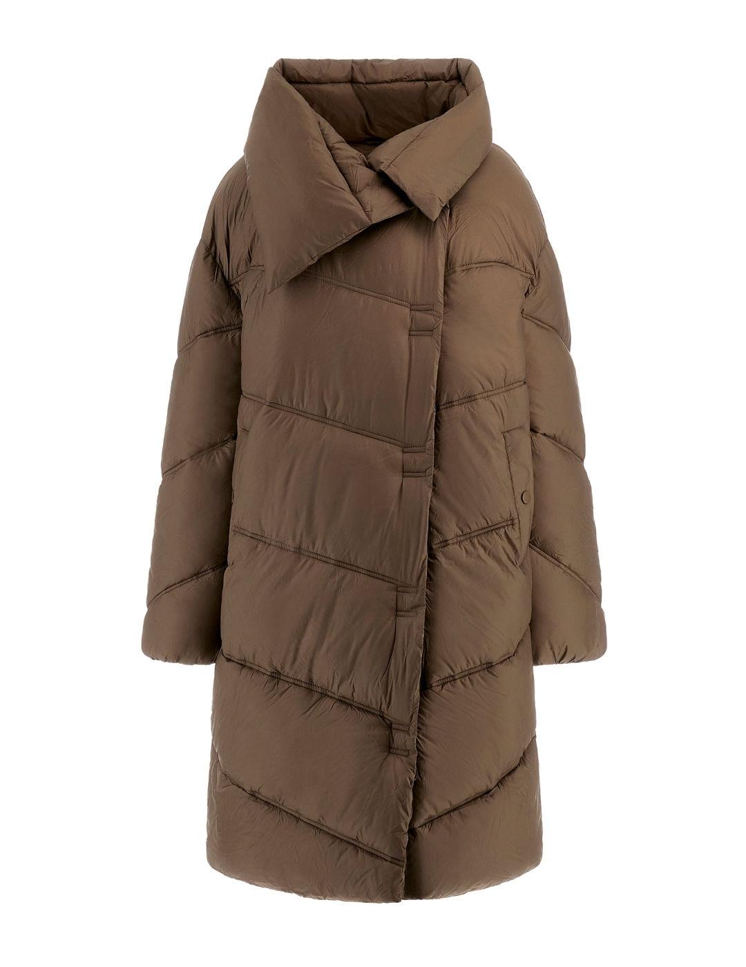 Plumas Guess Samanta largo en color marrón para mujer