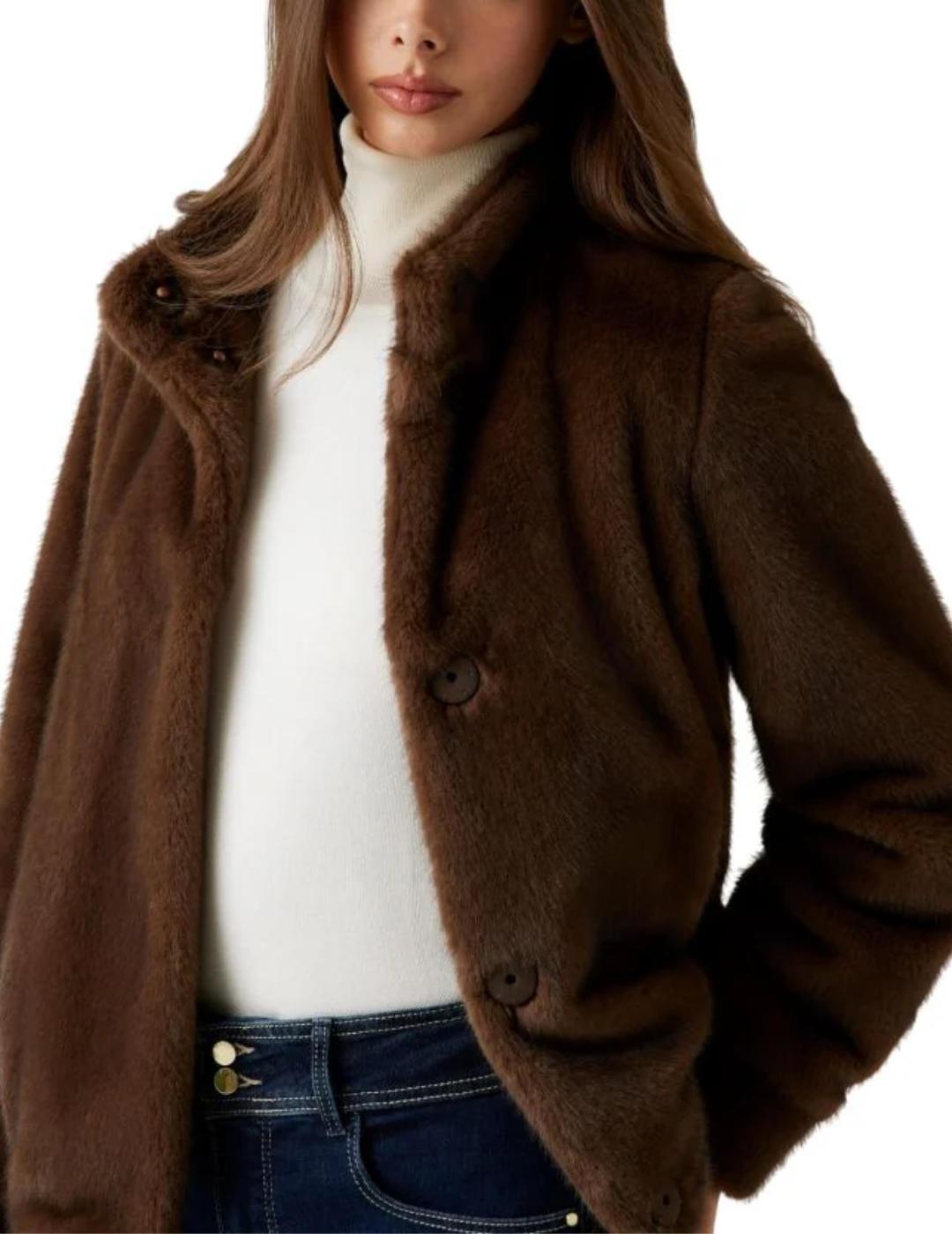 Abrigo Guess Luna de pelo marrón para mujer