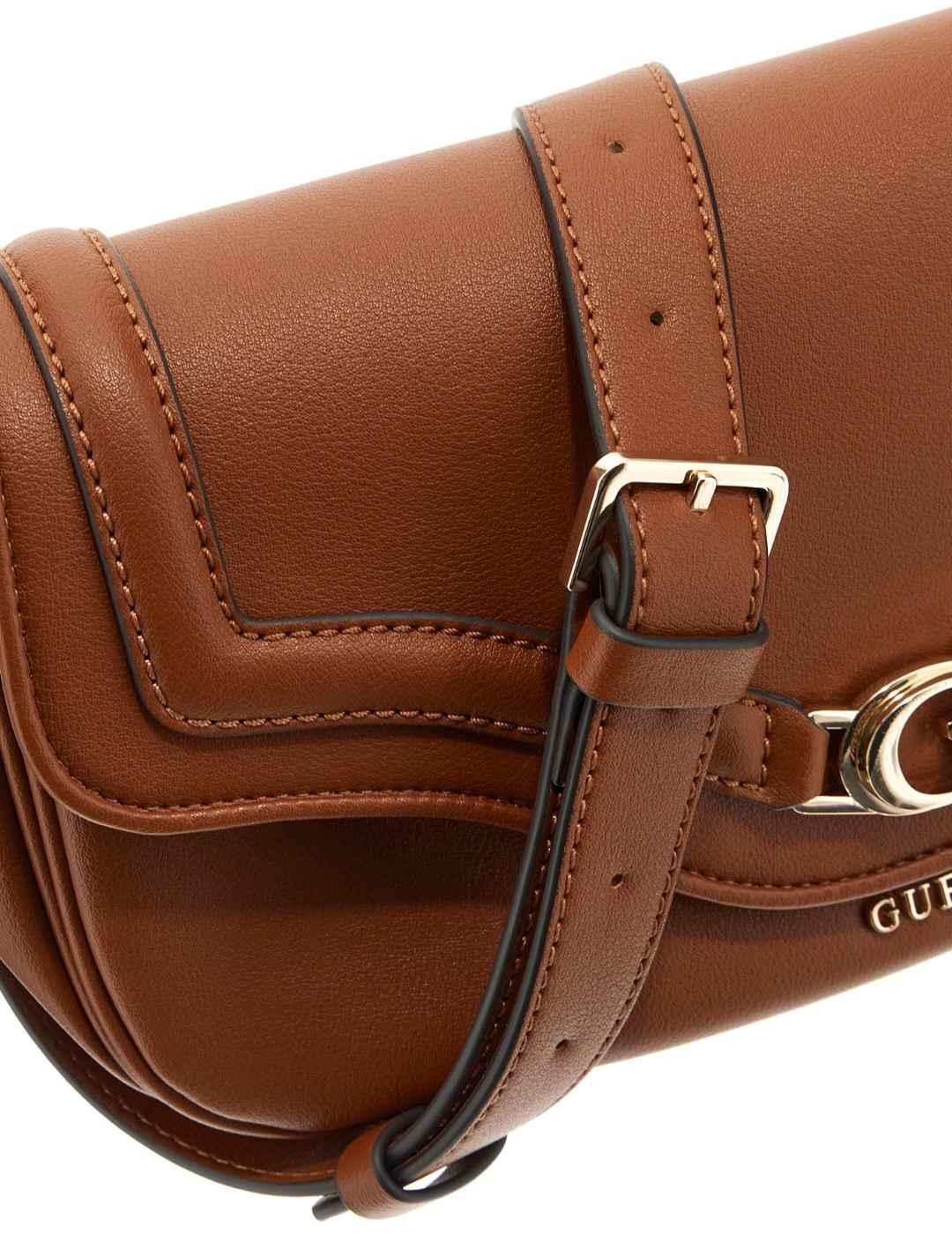 Bolso Guess Dea Flap camel de hombro para mujer