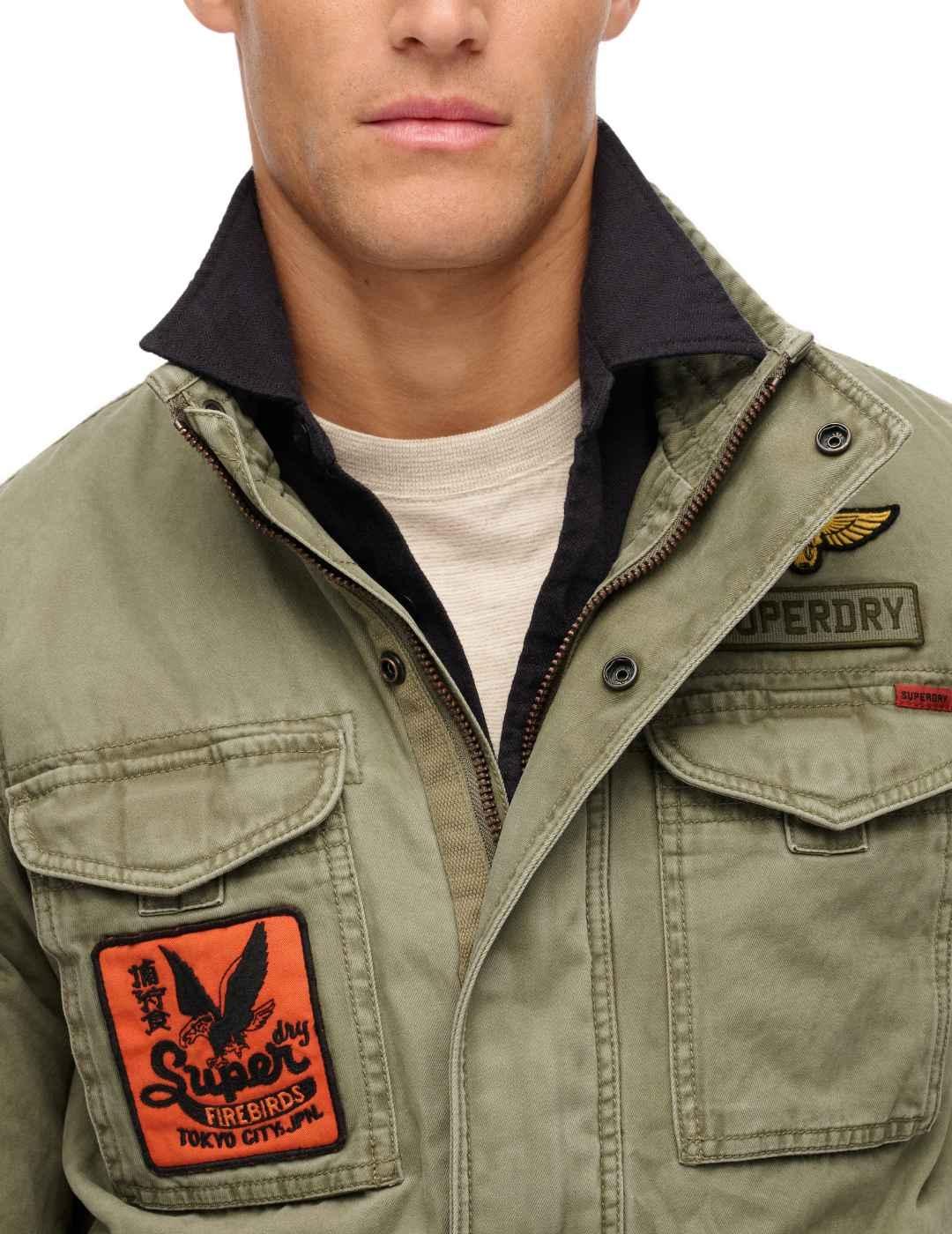 Chaqueta Superdry Patched verde parches para hombre